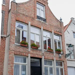 Le Nid Du Brujas