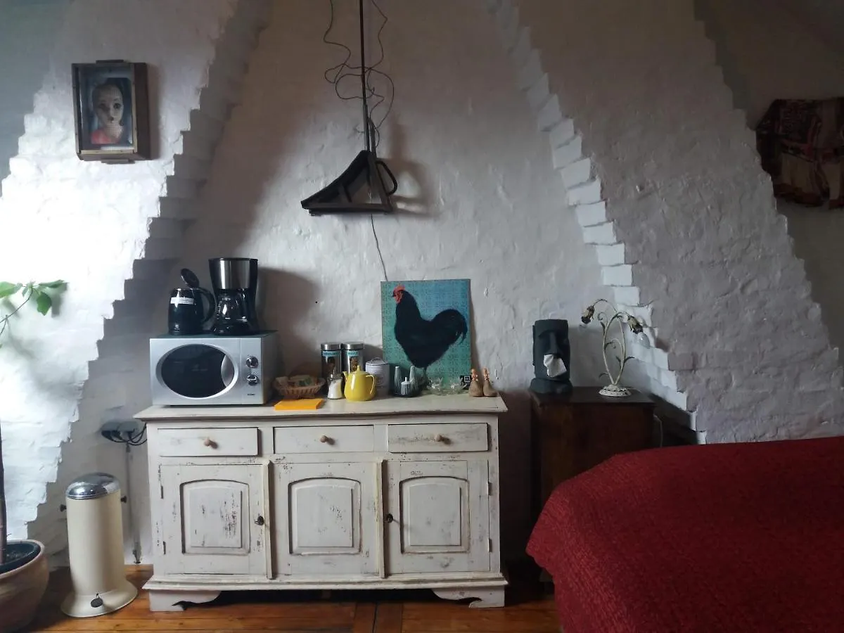 Expect The Unexpected !!! Brugge Bed & Breakfast