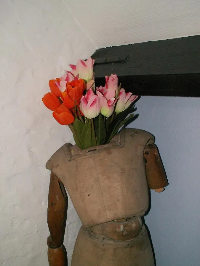 Bed & Breakfast Expect The Unexpected !!! Brugge